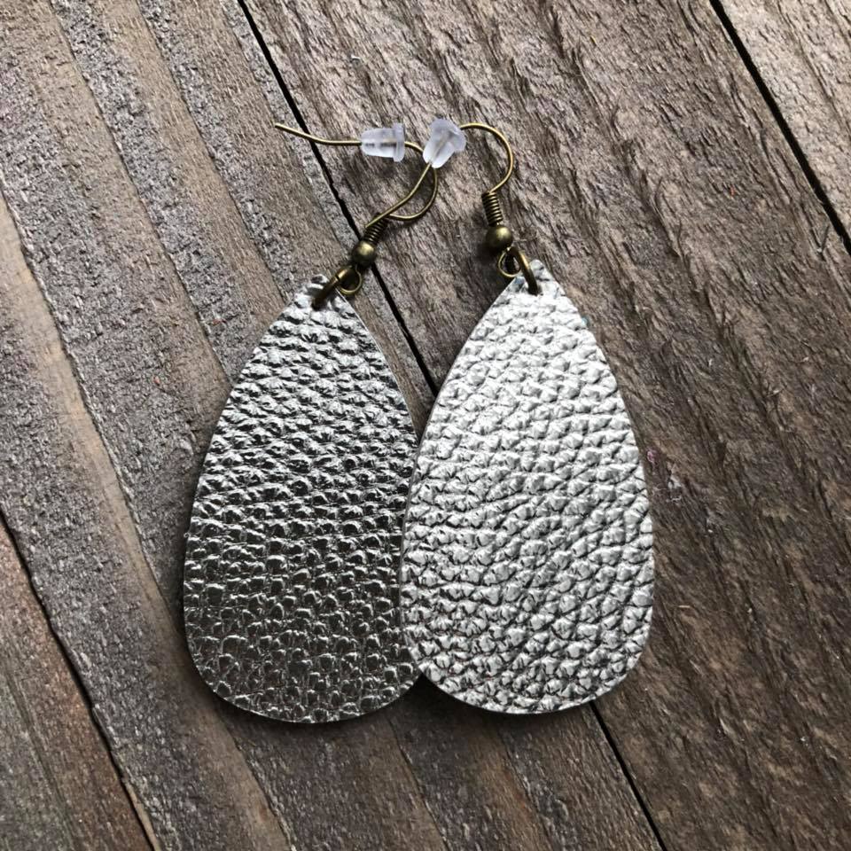 Light Gold Leather Oval Teardrop Earrings