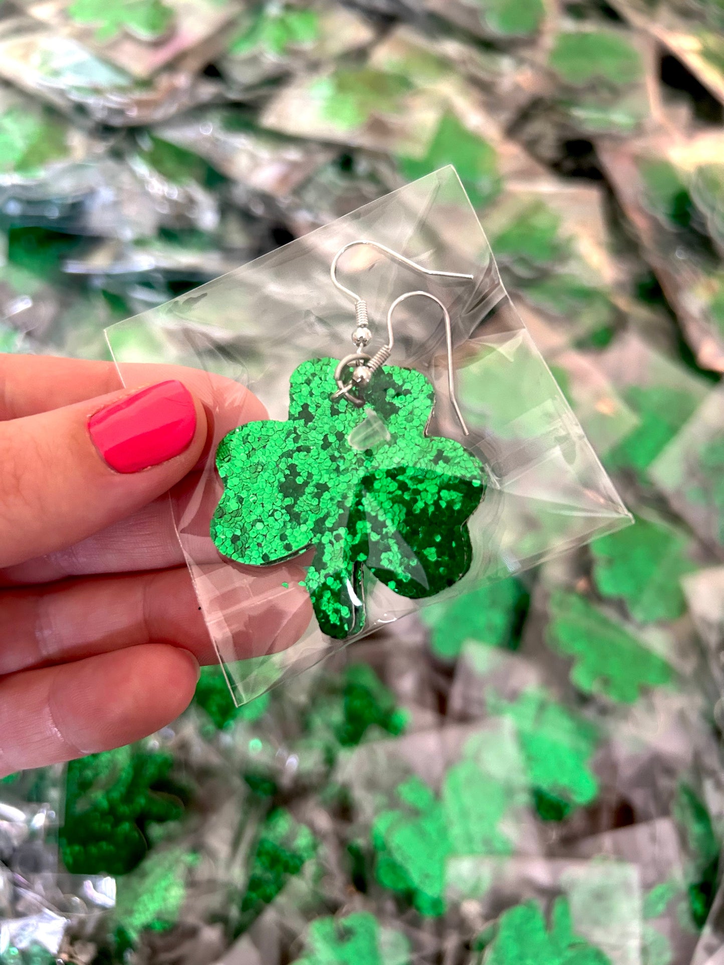🍀 Shamrock Glitter Earrings 🍀