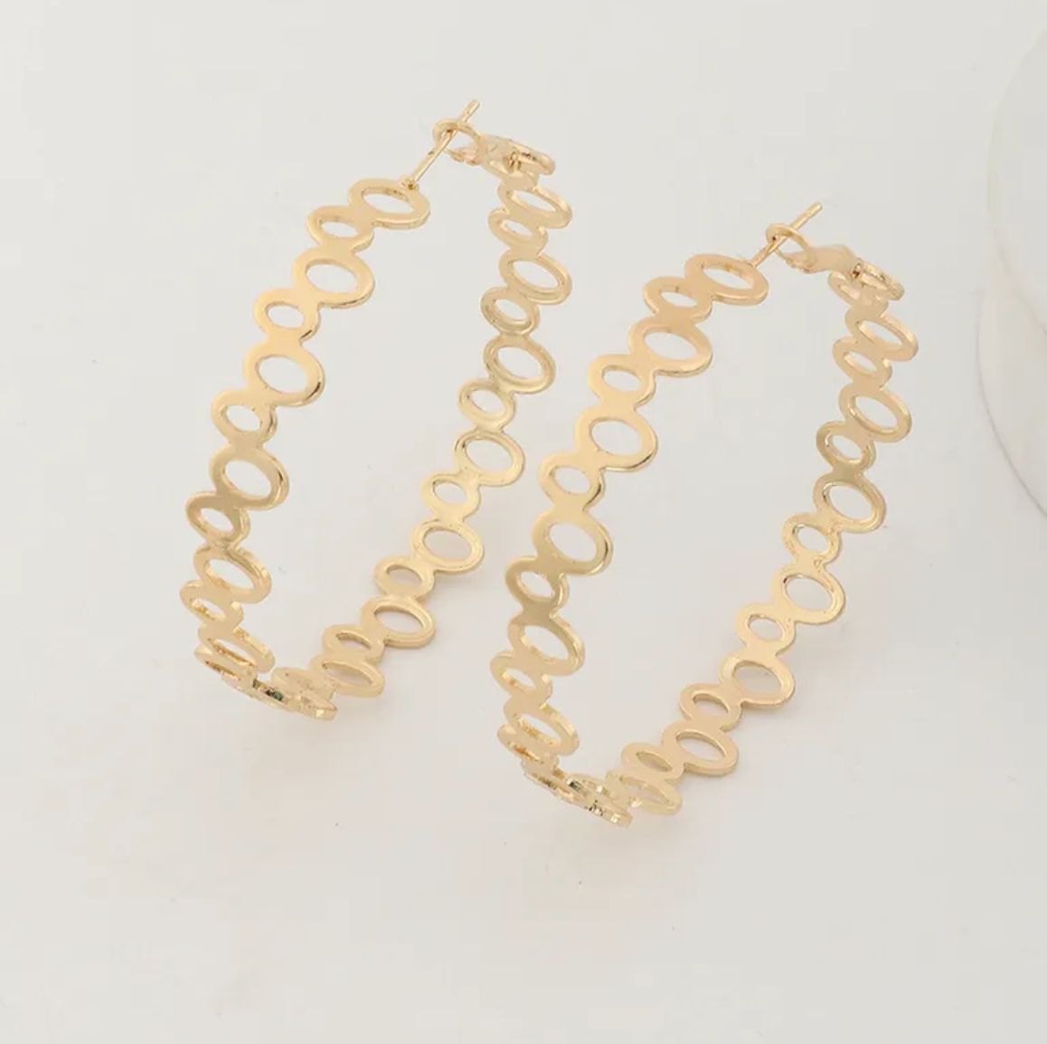 Rock The Chain Light Gold Hoops
