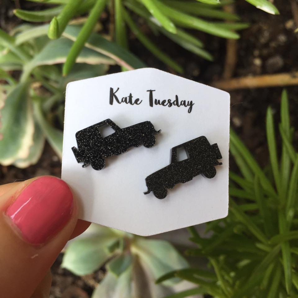 Black Sparkly Jeep Stud Acrylic Earrings