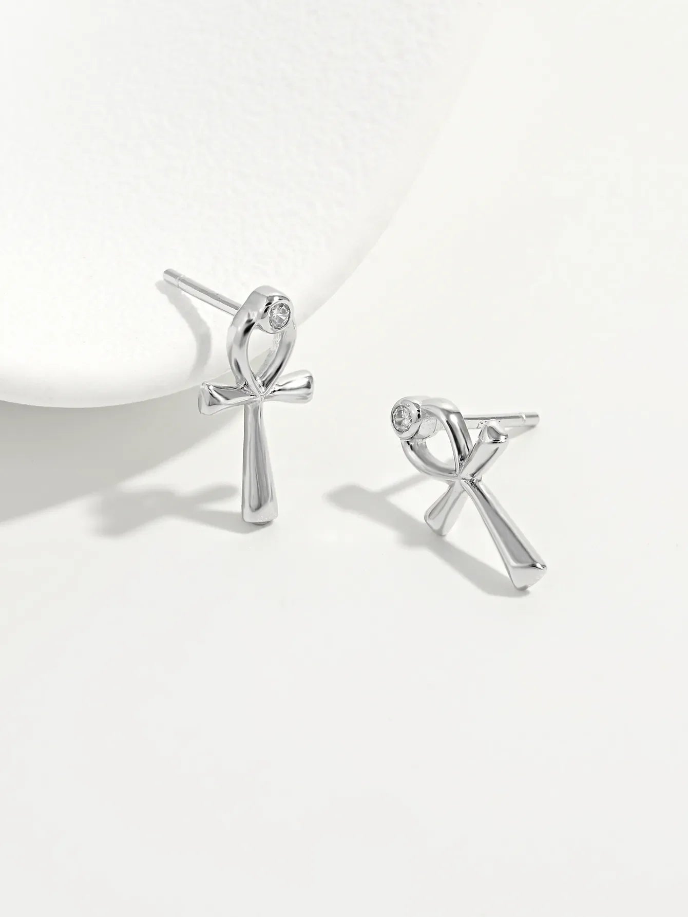 925 Sterling Silver Inland Zircon Earrings