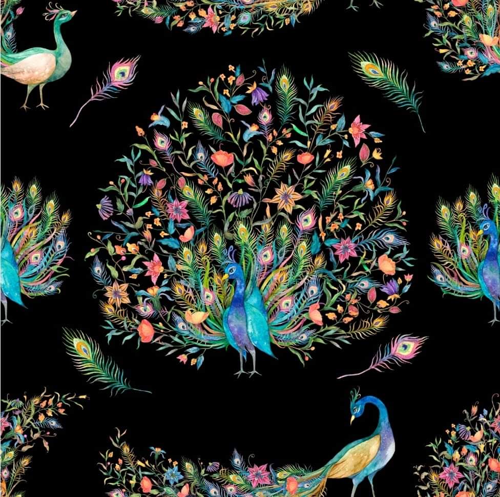 Peacock Fantasy Capri Leggings (OS)