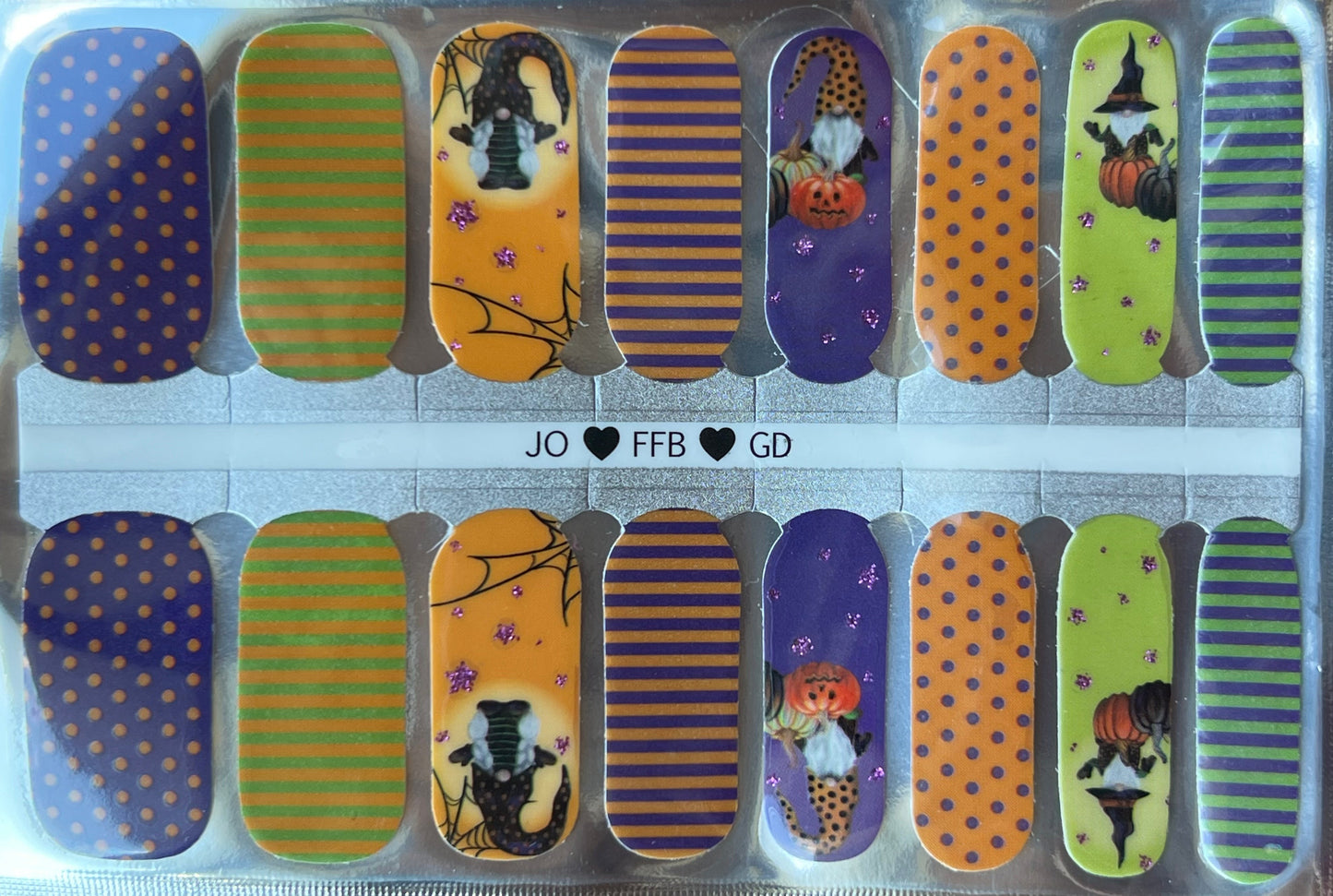 Custom - Halloween Gnomes (Glow in the Dark)