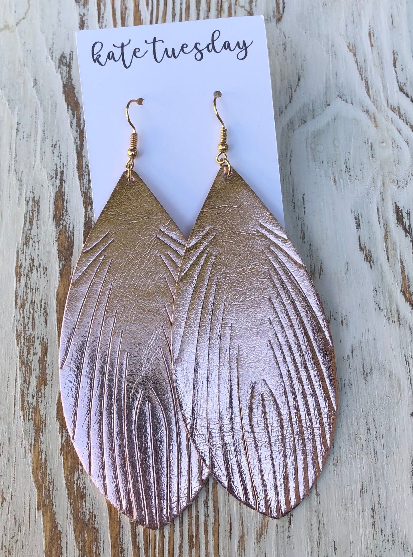 Metallic Feather Leather Hang Earrings