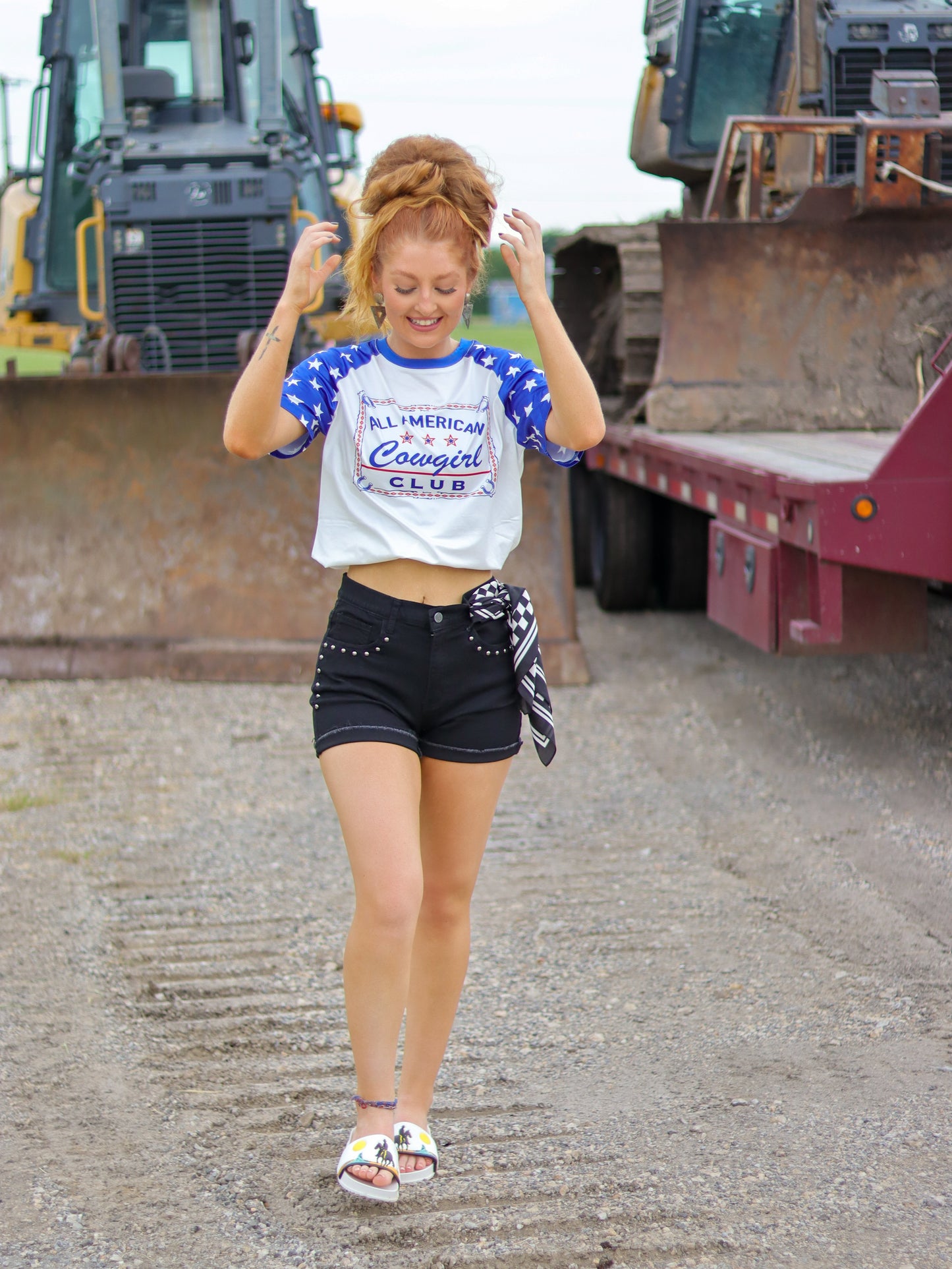 BLACK- Shenandoah Stud Shorts