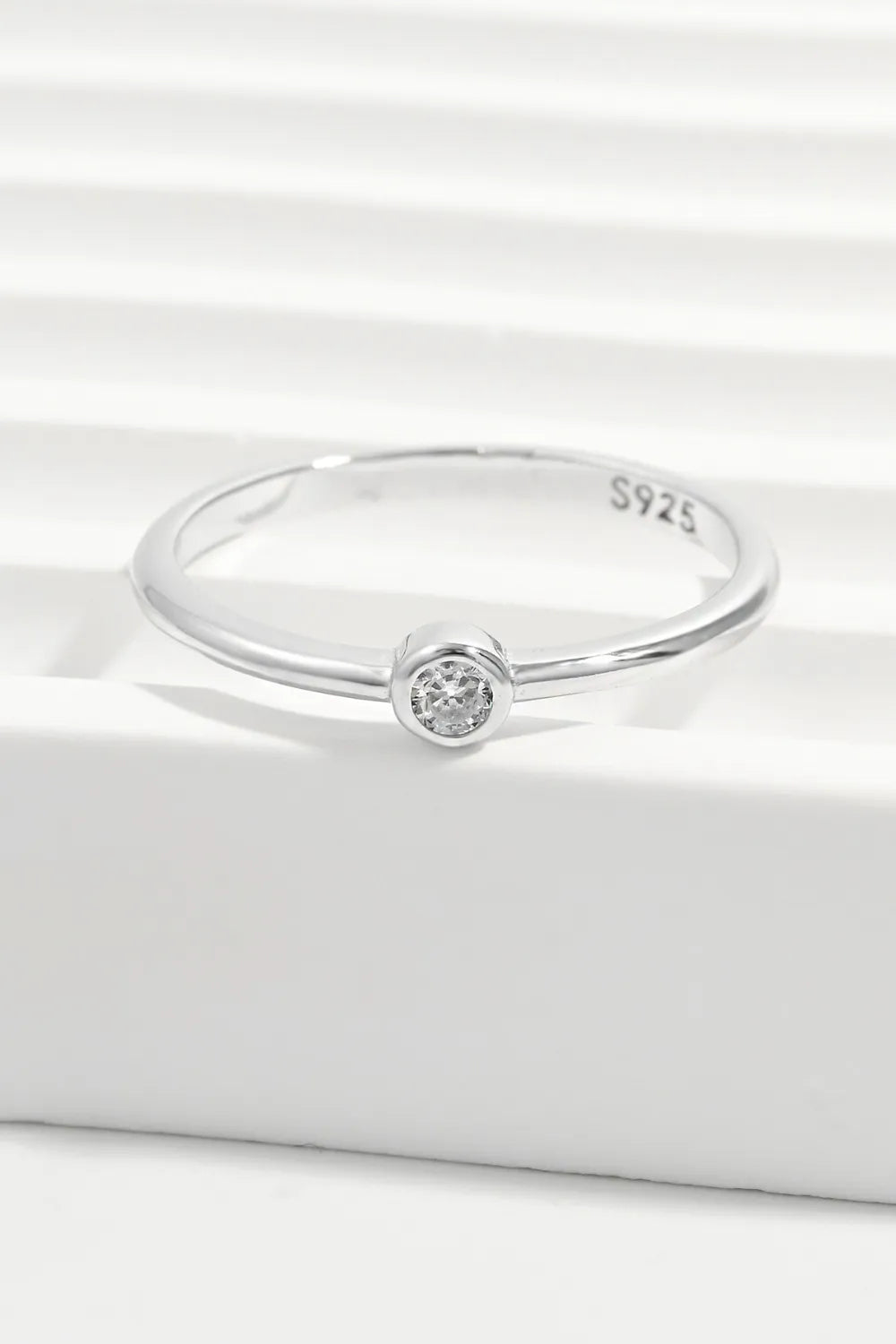 925 Sterling Silver Inland Zircon Ring