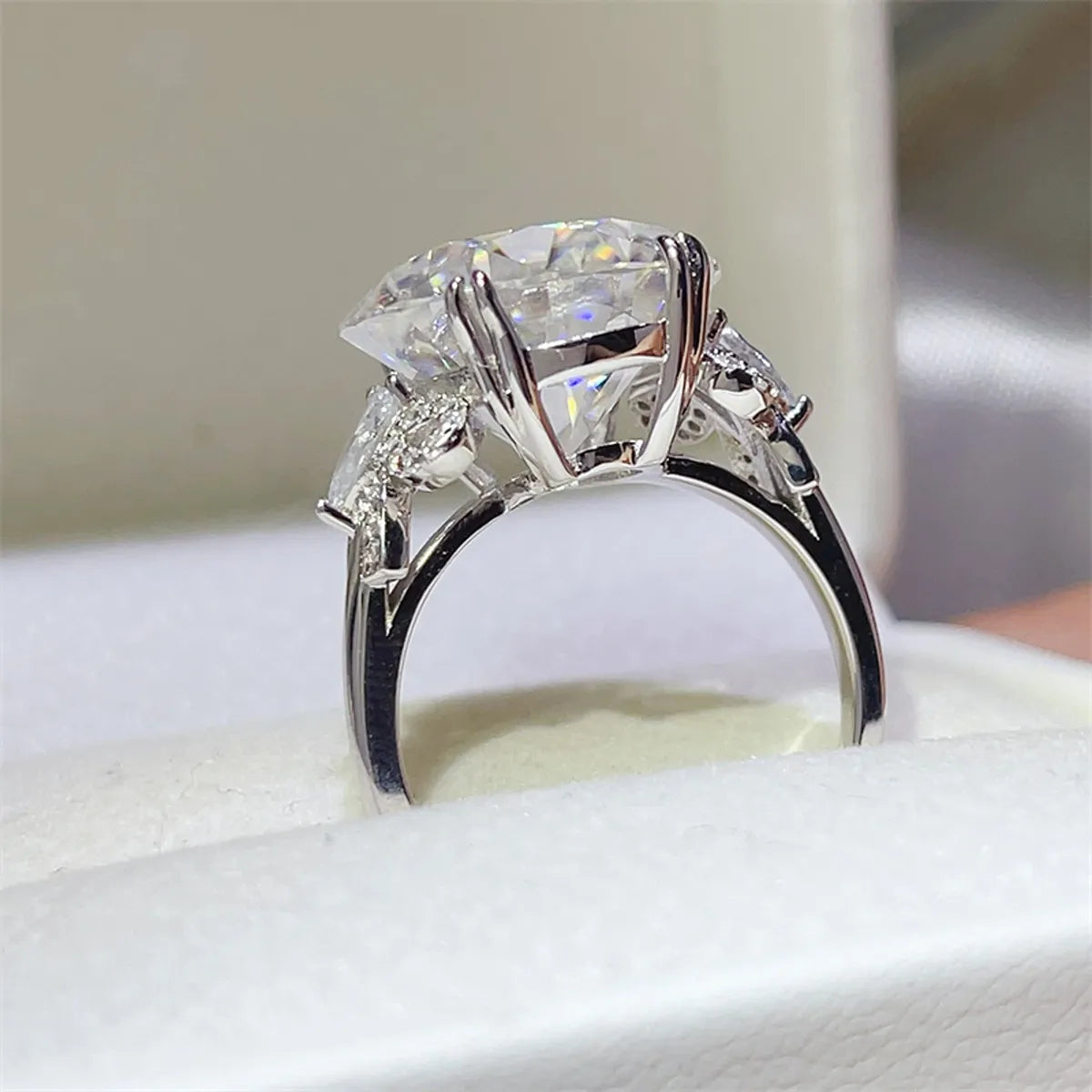 10 Carat Moissanite 925 Sterling Silver Ring