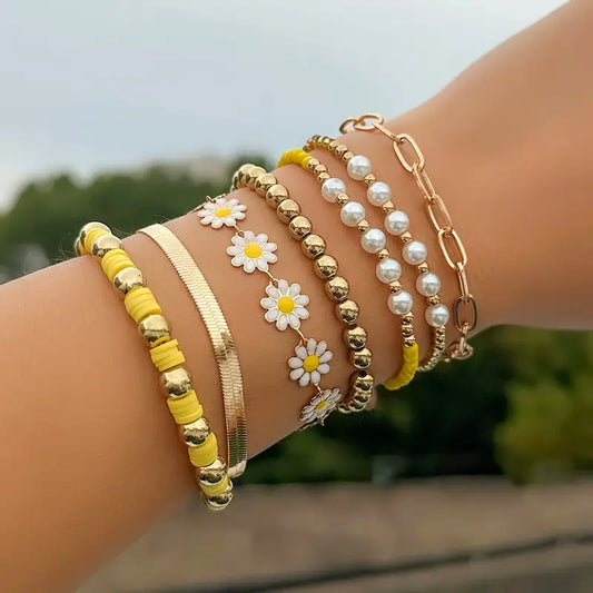 🌼7 Piece Gold Floral Bracelet Set