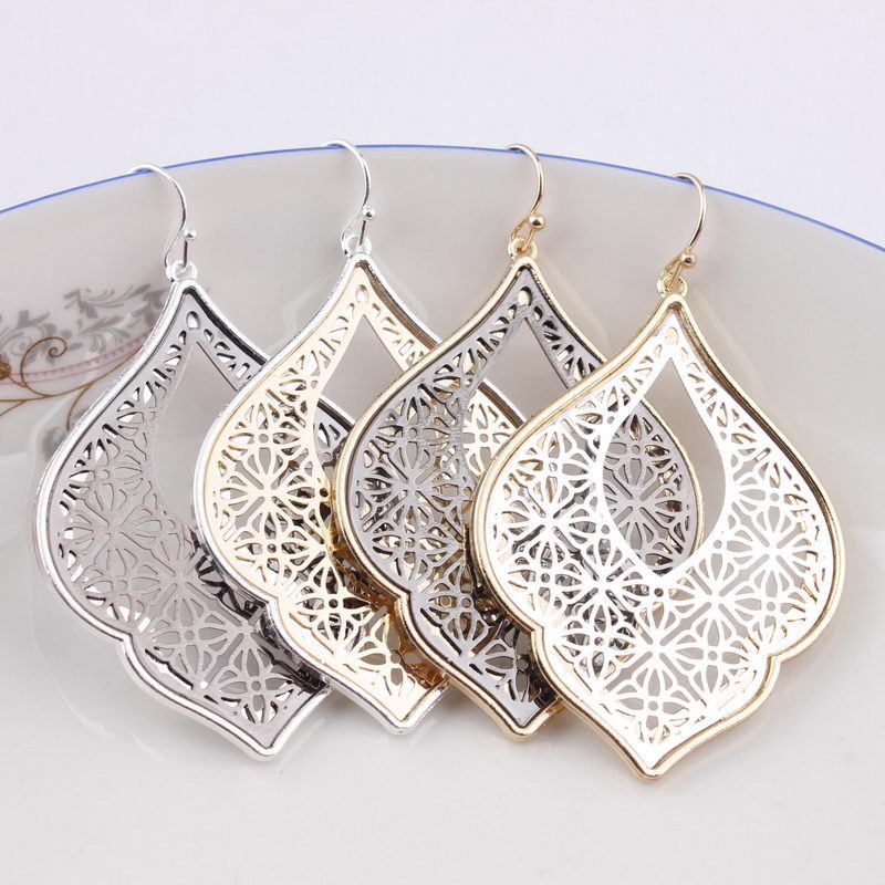 Filigree Thin Metal Bae Earrings