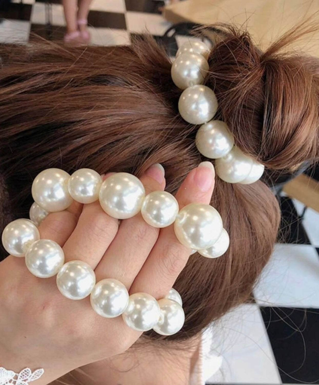 Chunky Pearl Hair Ties