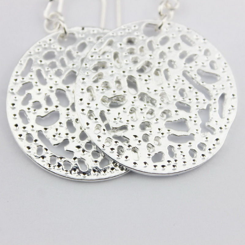 Madina Metal Cut Round Earrings