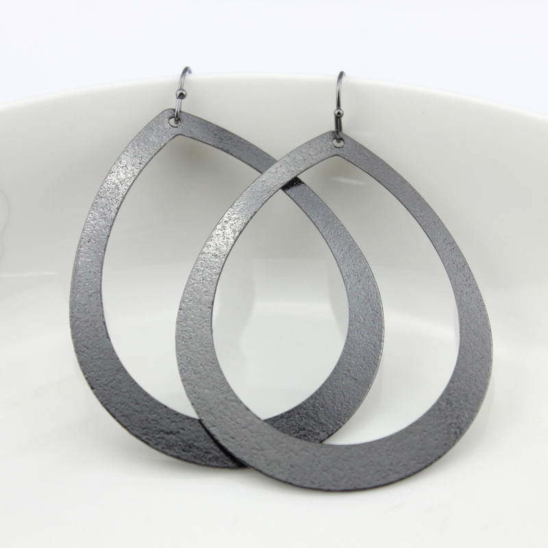 Metallic Metal Open Teardrop Earrings